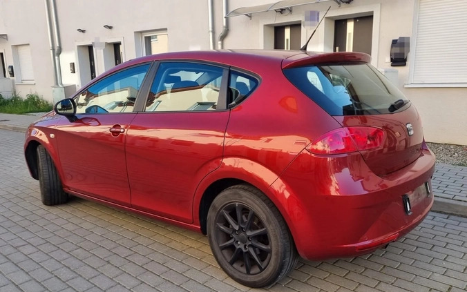 Seat Leon cena 14990 przebieg: 280000, rok produkcji 2009 z Milicz małe 191